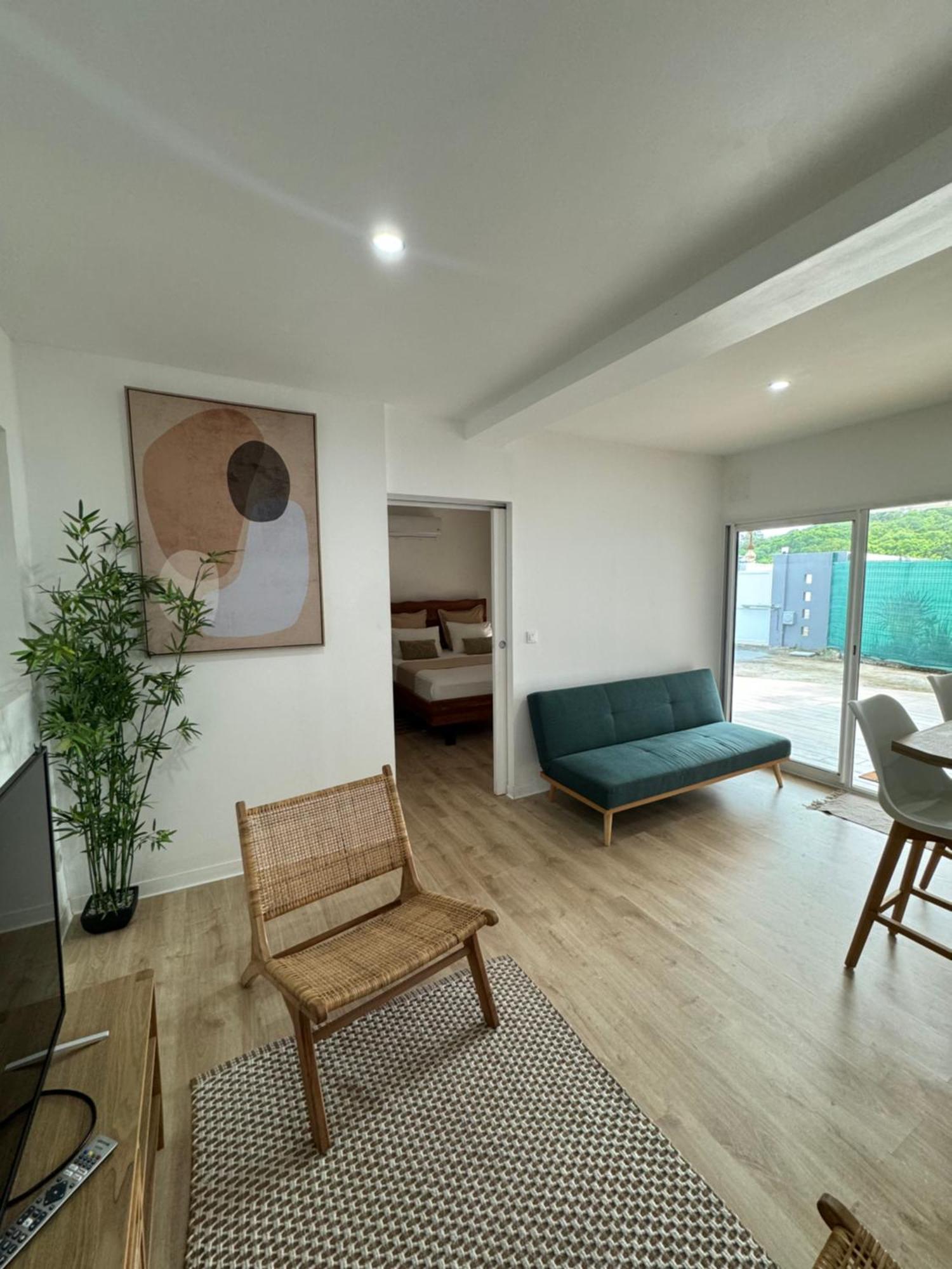 Bungalow Beausejour Le Moule Exterior photo